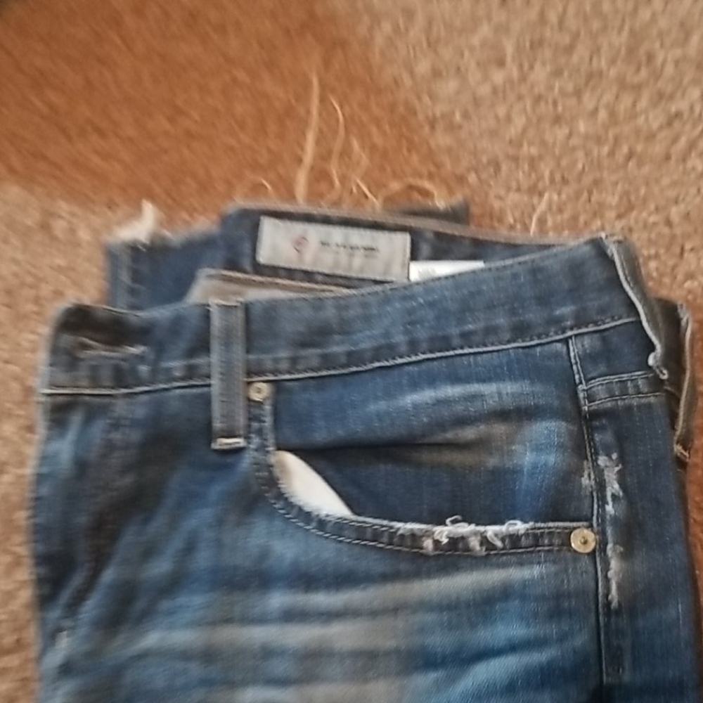 Age-ed cropped jeans
